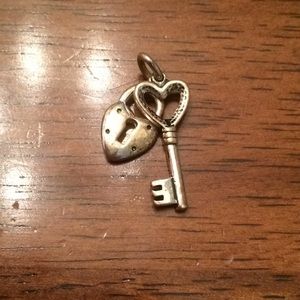 Premier jewelry lock and key pendant